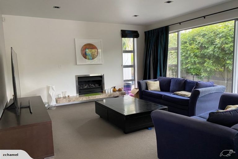 Photo of property in 10 Waterloo Road, Milford, Auckland, 0620