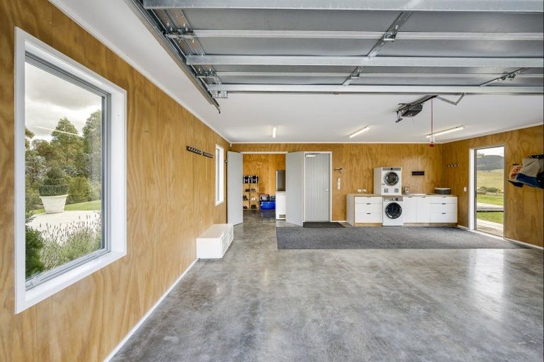 Photo of property in 1232 Taihape Road, Sherenden, Hastings, 4179