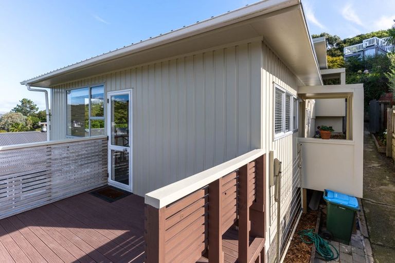 Photo of property in 73b Airlie Road, Plimmerton, Porirua, 5026