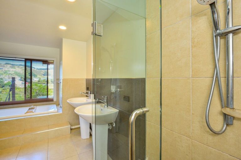 Photo of property in 9 Bill Nolan Place, Mahia, 4198