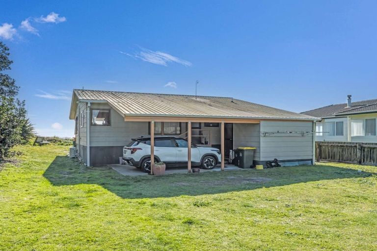 Photo of property in 73 Pukehina Parade, Pukehina, Te Puke, 3189