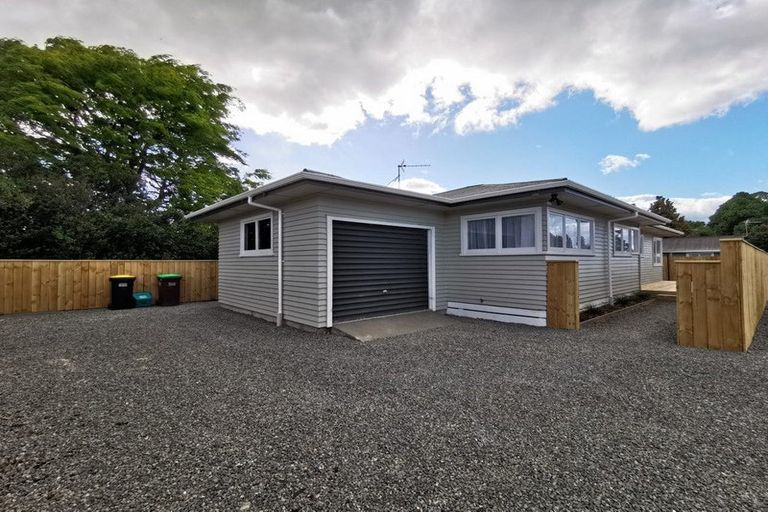 Photo of property in 71 Makora Road, Masterton, 5810