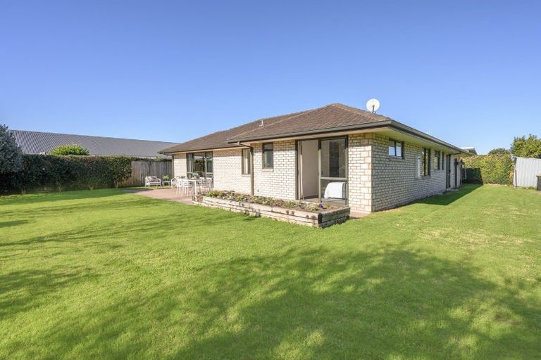 Photo of property in 12 Contour Avenue, Pyes Pa, Tauranga, 3112