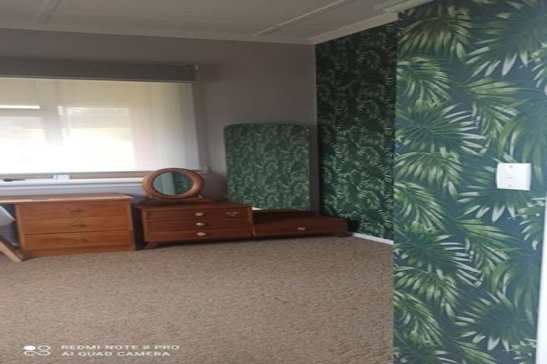 Photo of property in 28 Milton Highway, Balclutha, 9272