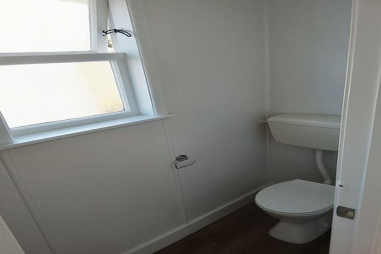 Photo of property in 31ab Kokiri Crescent, Waitangirua, Porirua, 5024