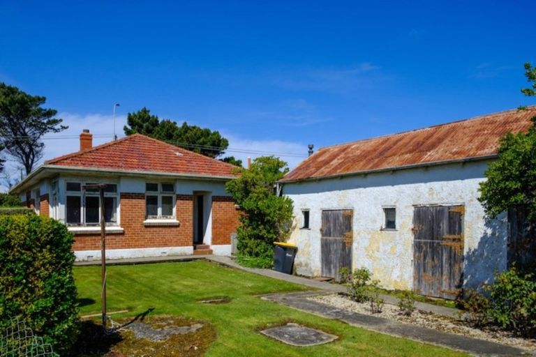 Photo of property in 128 Victoria Road, Saint Kilda, Dunedin, 9012