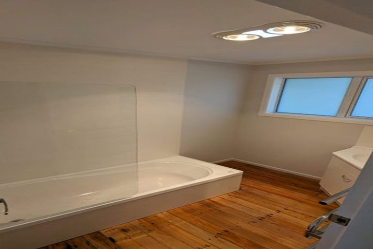 Photo of property in 1/26 Maclean Street, Wallaceville, Upper Hutt, 5018