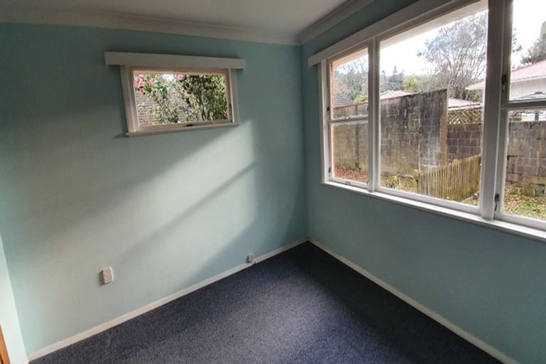 Photo of property in 158 Stokes Valley Road, Stokes Valley, Lower Hutt, 5019
