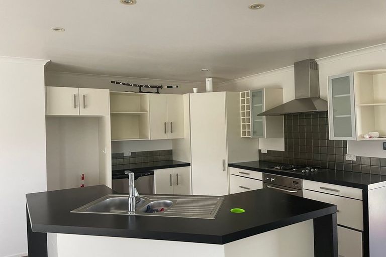 Photo of property in 2 Trillick Place, Tuakau, 2121