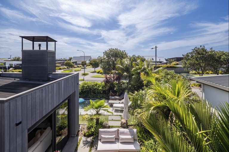 Photo of property in 563 Grenada Street, Papamoa Beach, Papamoa, 3118