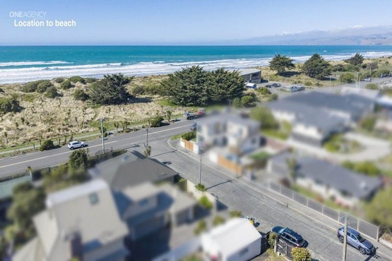 Photo of property in 2/6 Drake Street, New Brighton, Christchurch, 8061