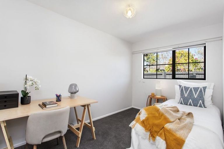 Photo of property in 26b Bryndwr Road, Fendalton, Christchurch, 8052