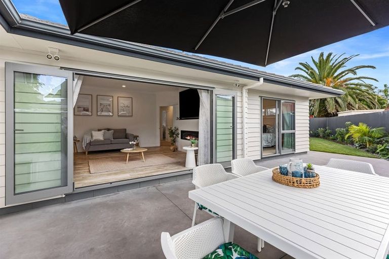 Photo of property in 27 Seychelles Drive, Papamoa Beach, Papamoa, 3118