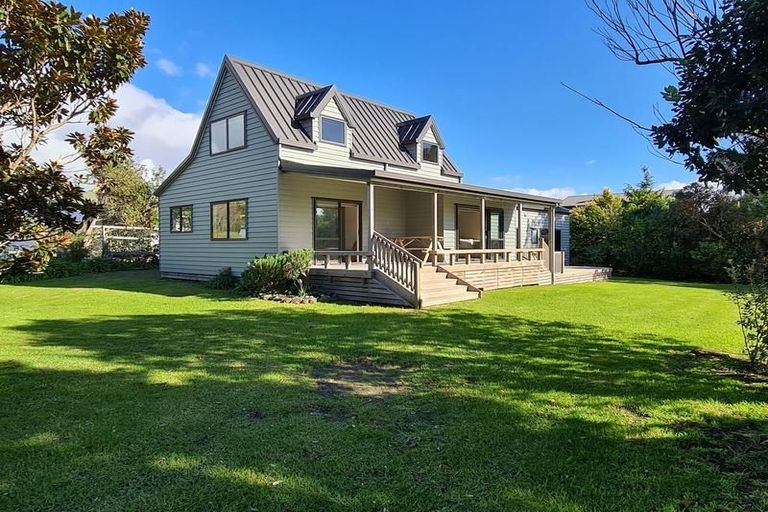 Photo of property in 119 Kenwood Drive, Matarangi, Whitianga, 3592