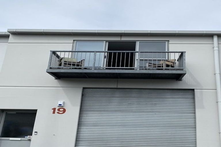 Photo of property in 19/4 Northpoint Street, Plimmerton, Porirua, 5026