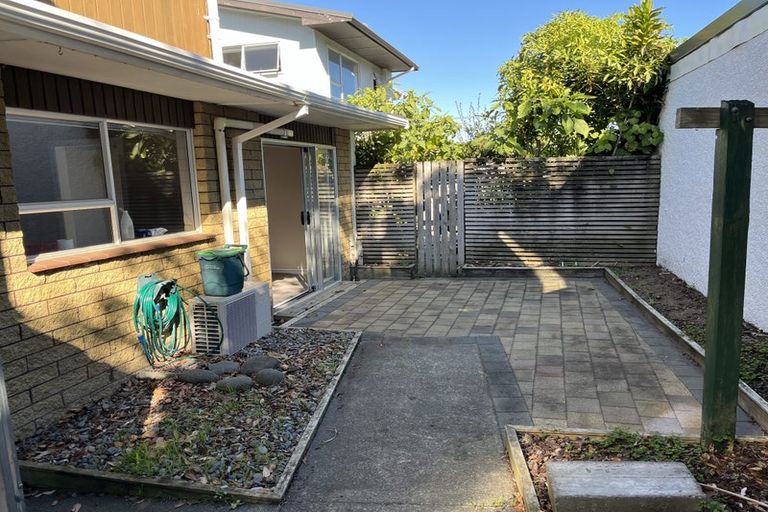 Photo of property in 3/4 Birdwood Avenue, Moturoa, New Plymouth, 4310