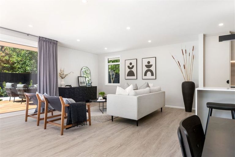 Photo of property in 112 Hamilton Avenue, Ilam, Christchurch, 8041