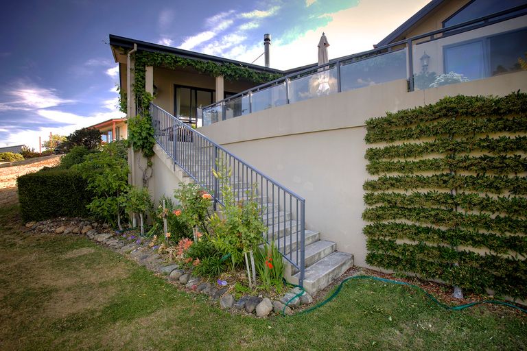 Photo of property in 25 Lowburn Valley Road, Lowburn, Cromwell, 9384