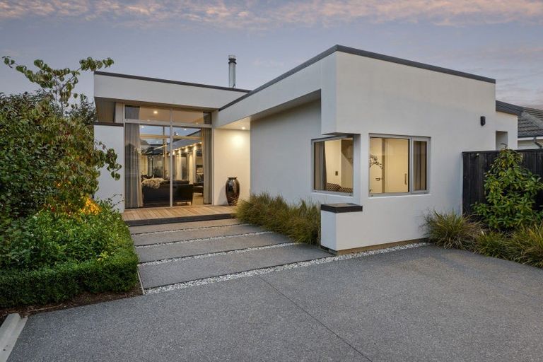 Photo of property in 176 Idris Road, Strowan, Christchurch, 8052