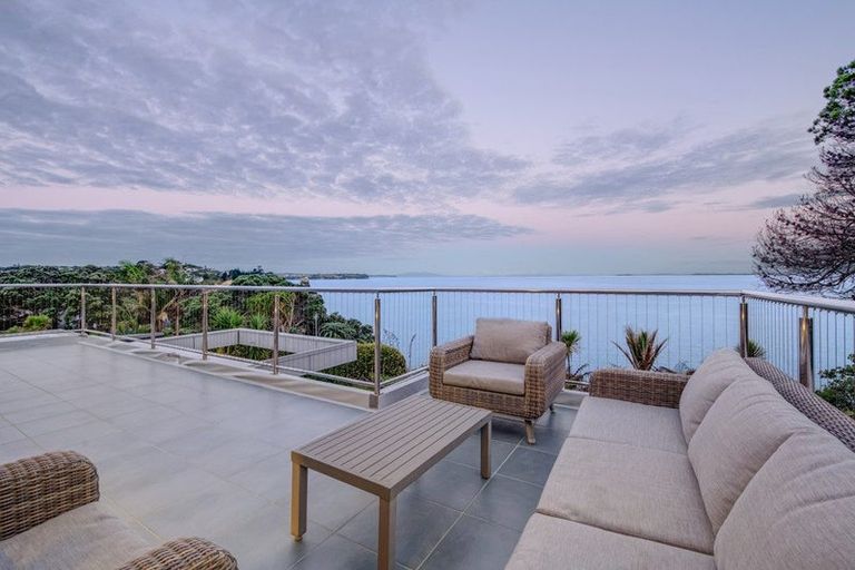 Photo of property in 859 Whangaparaoa Road, Manly, Whangaparaoa, 0930