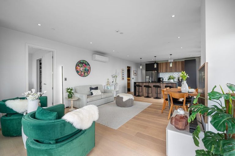 Photo of property in 304/28 Killarney Street, Takapuna, Auckland, 0622