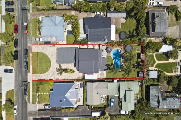 Photo of property in 80 Ngataringa Road, Devonport, Auckland, 0624