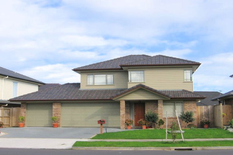 Photo of property in 117 Middlefield Drive, Flat Bush, Auckland, 2016