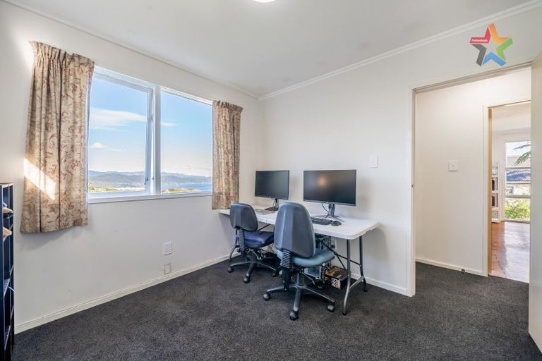 Photo of property in 21b Oakleigh Street, Maungaraki, Lower Hutt, 5010
