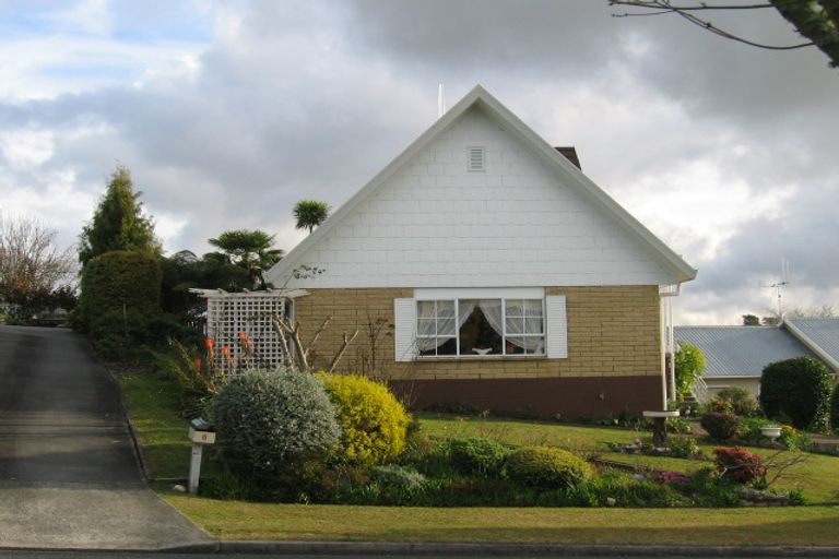 Photo of property in 6 Monique Place, Dinsdale, Hamilton, 3204