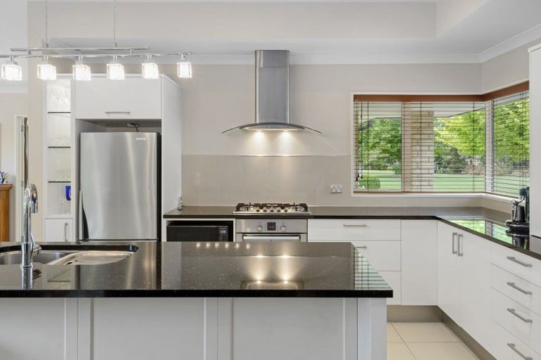 Photo of property in 127 Trices Road, Halswell, Christchurch, 7674