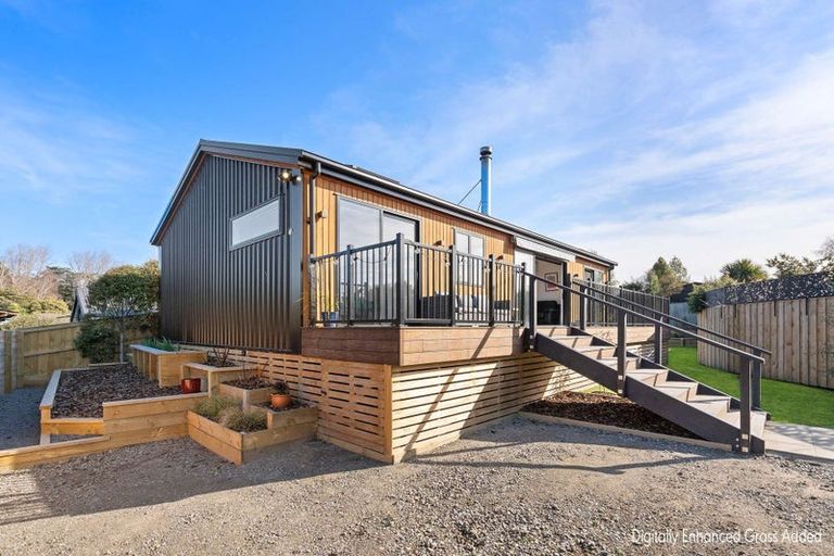Photo of property in 5 Beach Crescent, Waikuku Beach, 7473