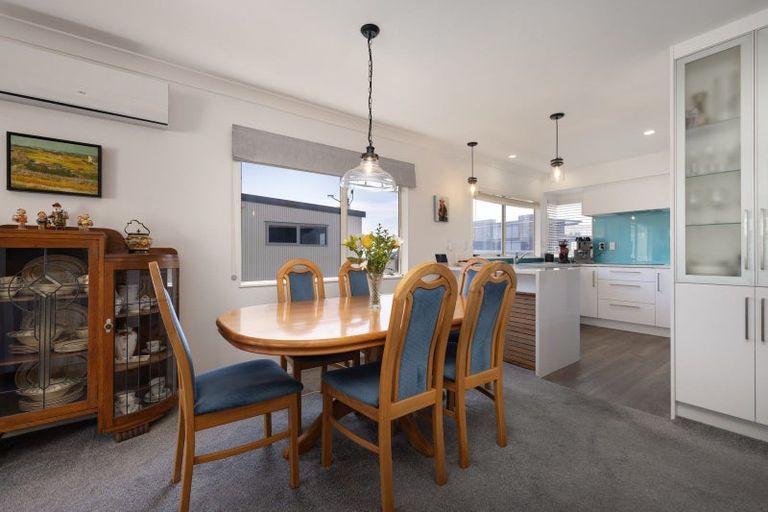 Photo of property in 21b Oceanbeach Road, Mount Maunganui, 3116