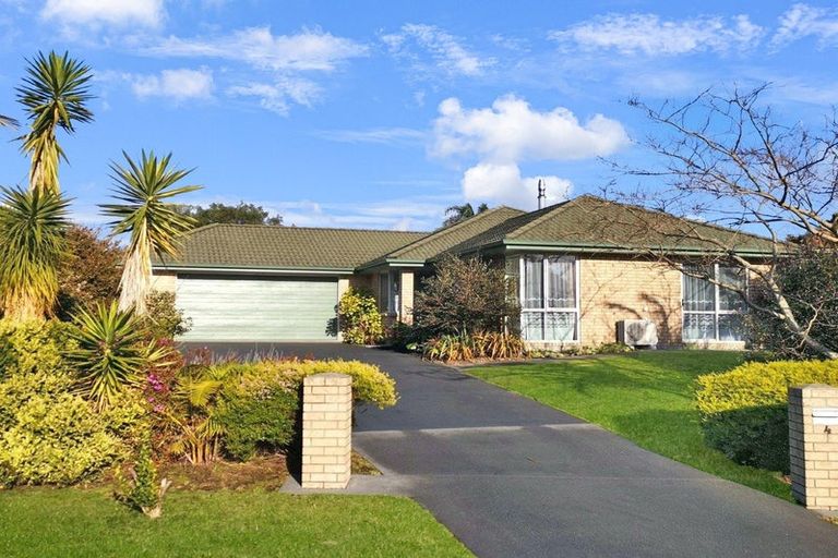 Photo of property in 4 Wai Place, One Tree Point, 0118