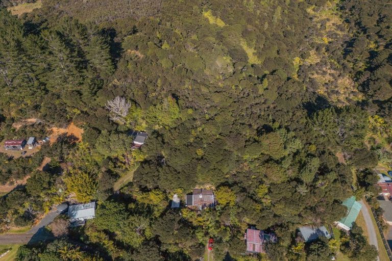 Photo of property in 4 Moana Crescent, Kennedy Bay, Coromandel, 3583