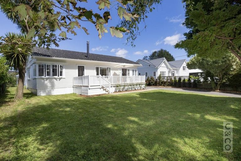 Photo of property in 10 Princes Street, Riverhead, 0820