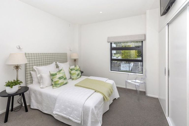 Photo of property in 2/30 Peterborough Street, Christchurch Central, Christchurch, 8013
