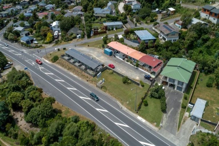 Photo of property in 1/1 Angle Street, Picton, 7220