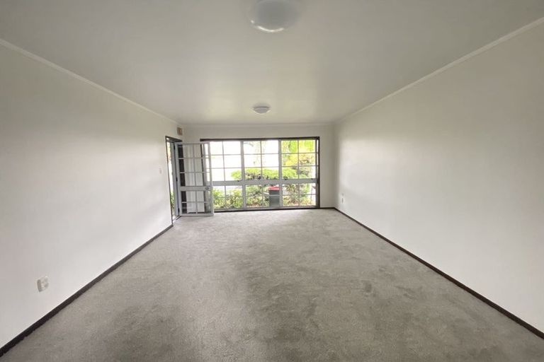 Photo of property in 18 Malvina Place, Bucklands Beach, Auckland, 2014