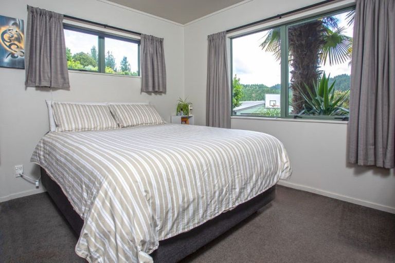 Photo of property in 55 Herbert Drive, Whangamata, 3620