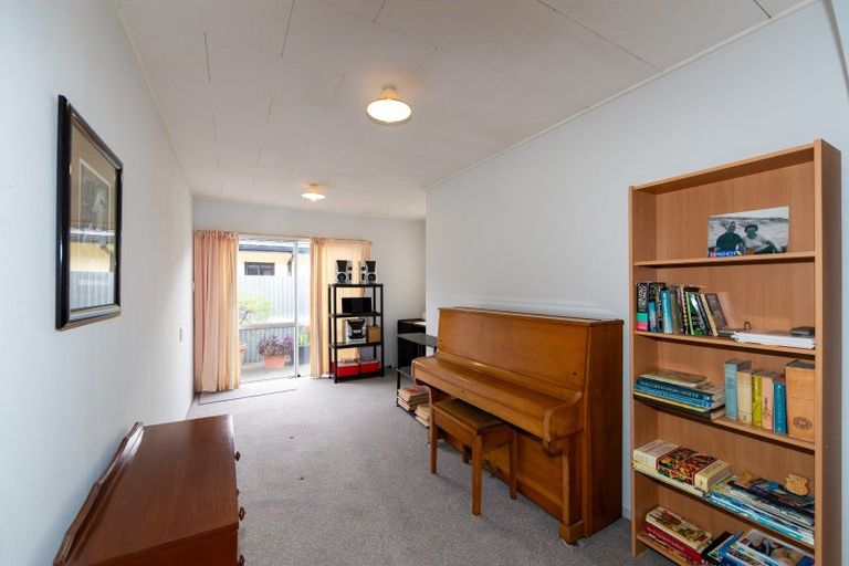 Photo of property in 10/283 Taradale Road, Pirimai, Napier, 4112