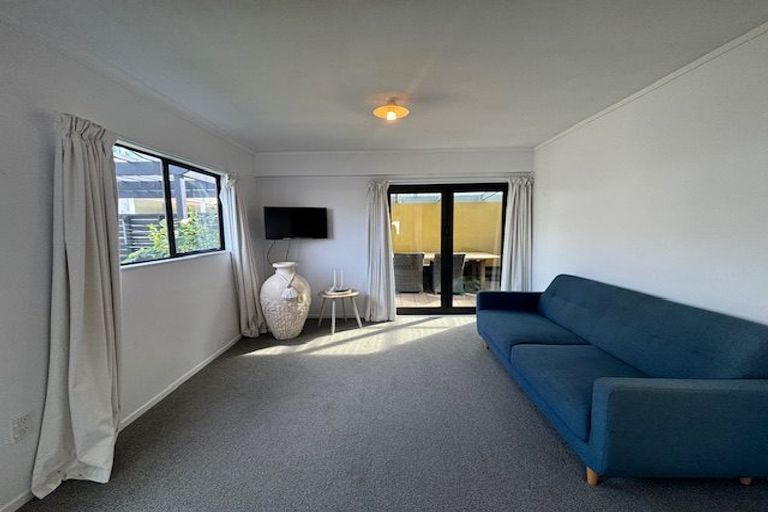 Photo of property in 806a Papamoa Beach Road, Papamoa Beach, Papamoa, 3118