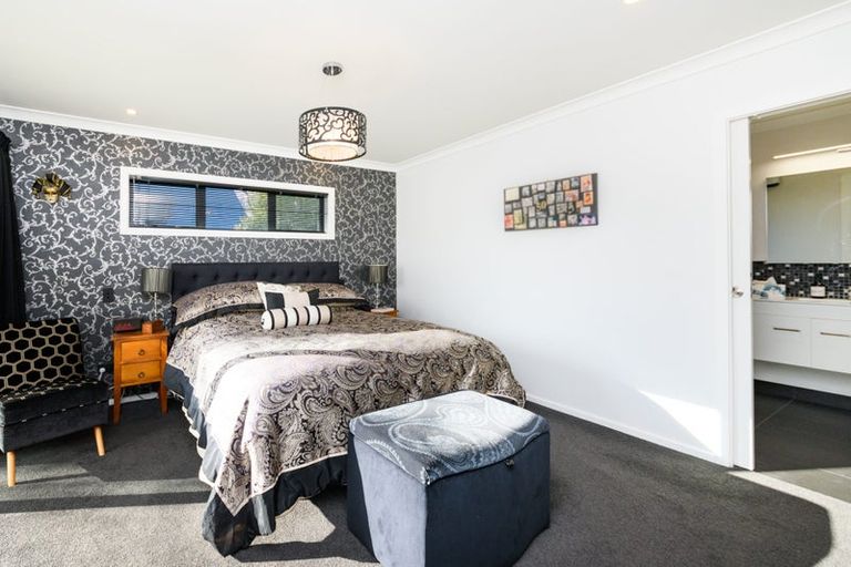 Photo of property in 5 Monarch Drive, Ashhurst, 4810