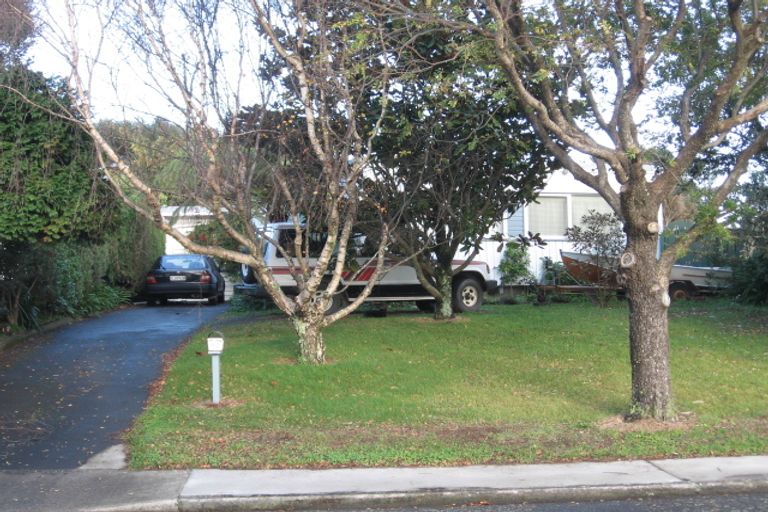 Photo of property in 87 Alexander Road, Raumati Beach, Paraparaumu, 5032