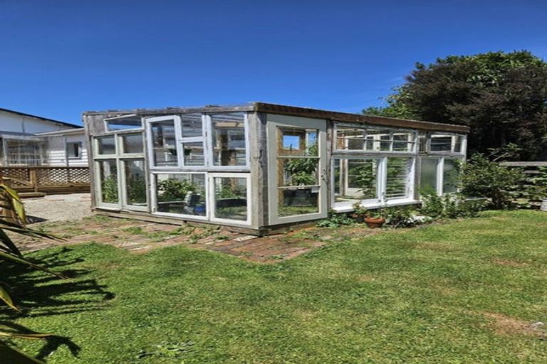 Photo of property in 185 Morton Street, Strathern, Invercargill, 9812