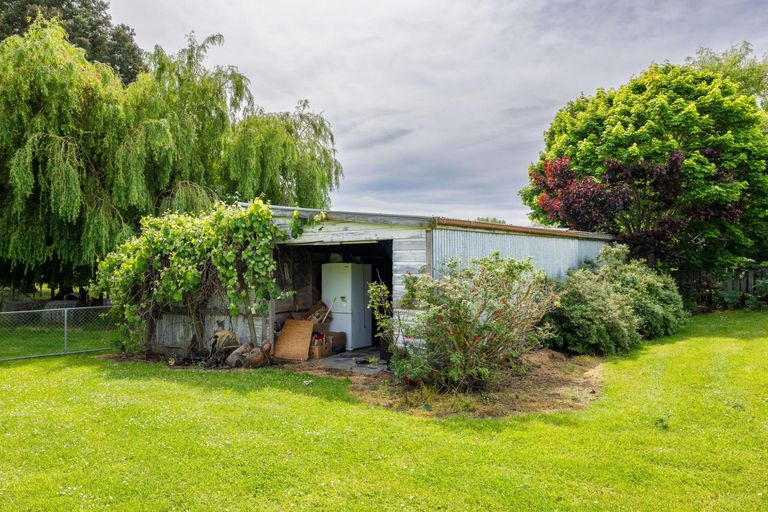 Photo of property in 124 Maytown Road, Waimate, 7978