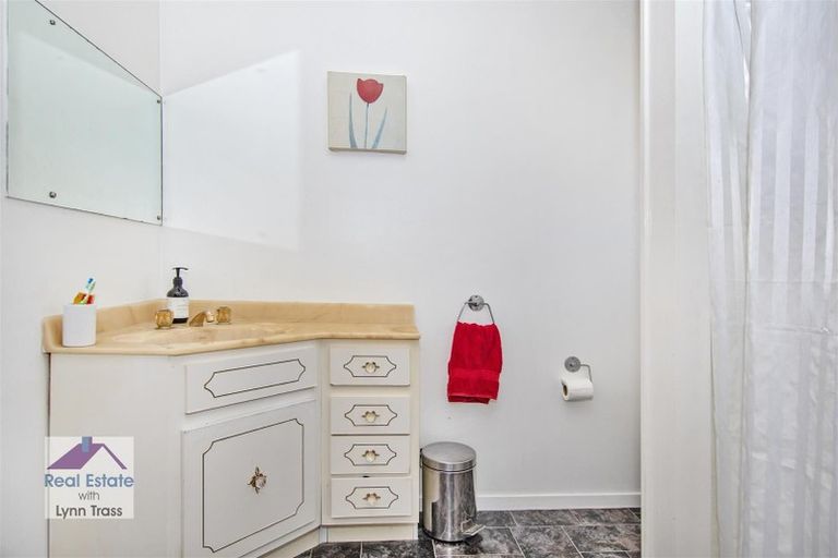 Photo of property in 51 Pah Road, Onerahi, Whangarei, 0110