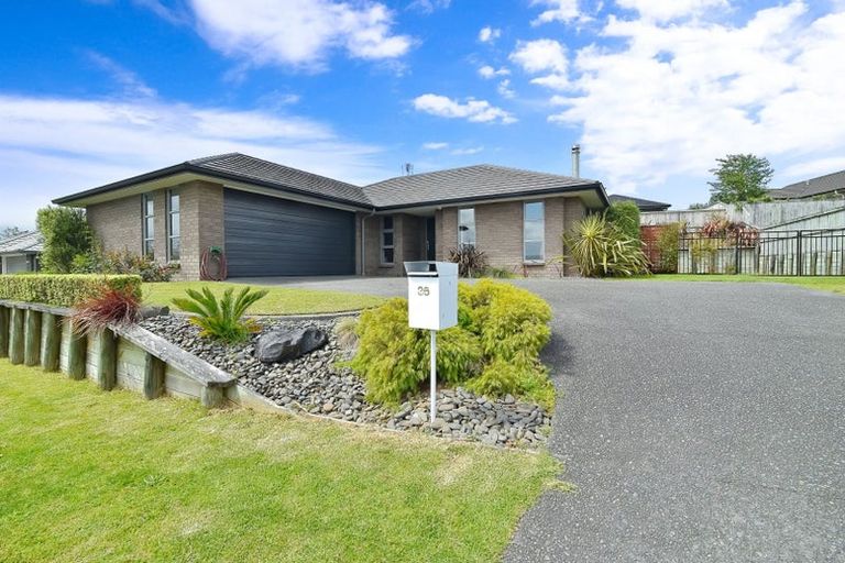 Photo of property in 36 Mortlake Heights, Pyes Pa, Tauranga, 3112