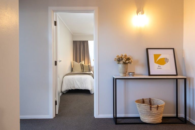 Photo of property in 23 Kent Terrace, Taradale, Napier, 4112