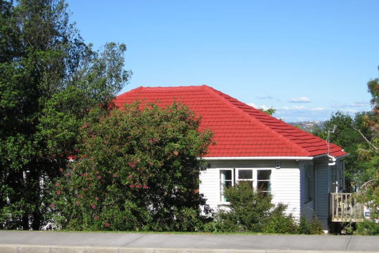 Photo of property in 3/103 Hepburn Road, Glendene, Auckland, 0602