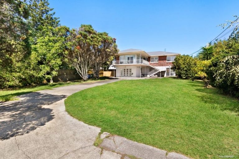 Photo of property in 34 Kohekohe Street, New Lynn, Auckland, 0600